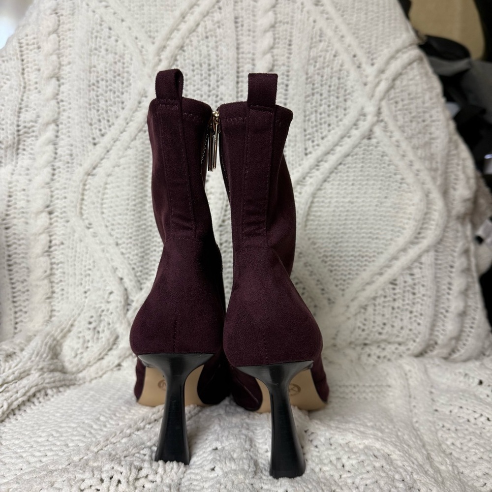 Michael Kors Clara Pointed Toe Ankle Boot Size 7.5 - Picture 4 of 10